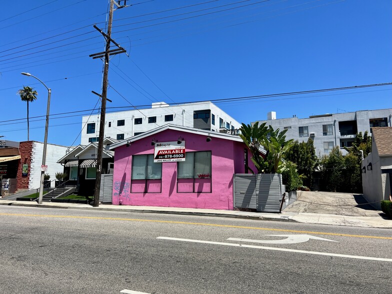 6009 Melrose Ave, Los Angeles, CA à louer - Photo de l’immeuble – Image 2 sur 17