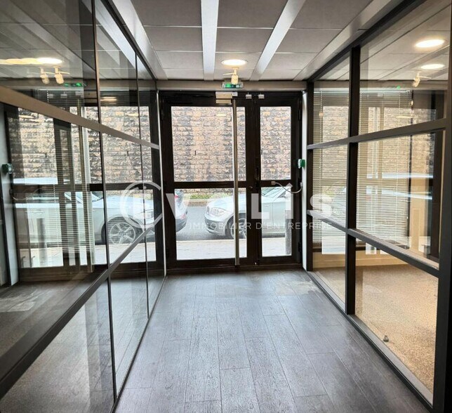 92-96 Cours Vitton, Lyon à louer - Hall d’entrée – Image 2 sur 19