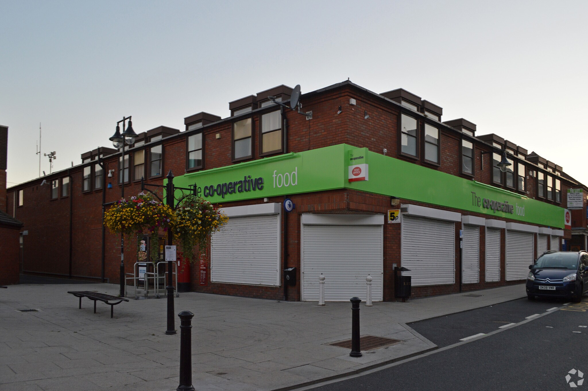 25-33 High St, Telford à louer Photo principale– Image 1 sur 19
