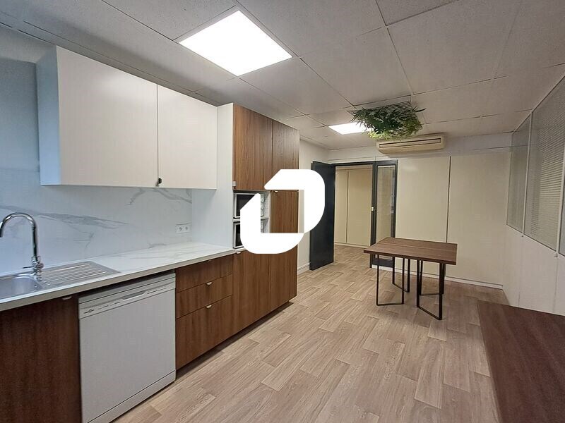 Bureau dans Nanterre à louer Photo intérieure– Image 1 sur 13