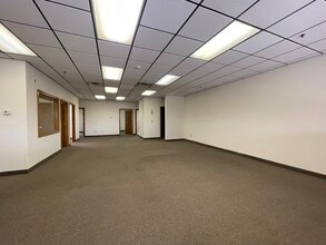 1311 N McCarran Blvd, Sparks, NV à louer Photo intérieure– Image 2 sur 14