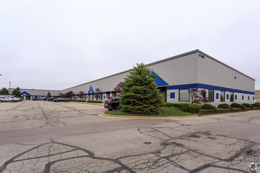 17406 Tiller Ct, Westfield, IN à louer - Photo de l’immeuble – Image 3 sur 10