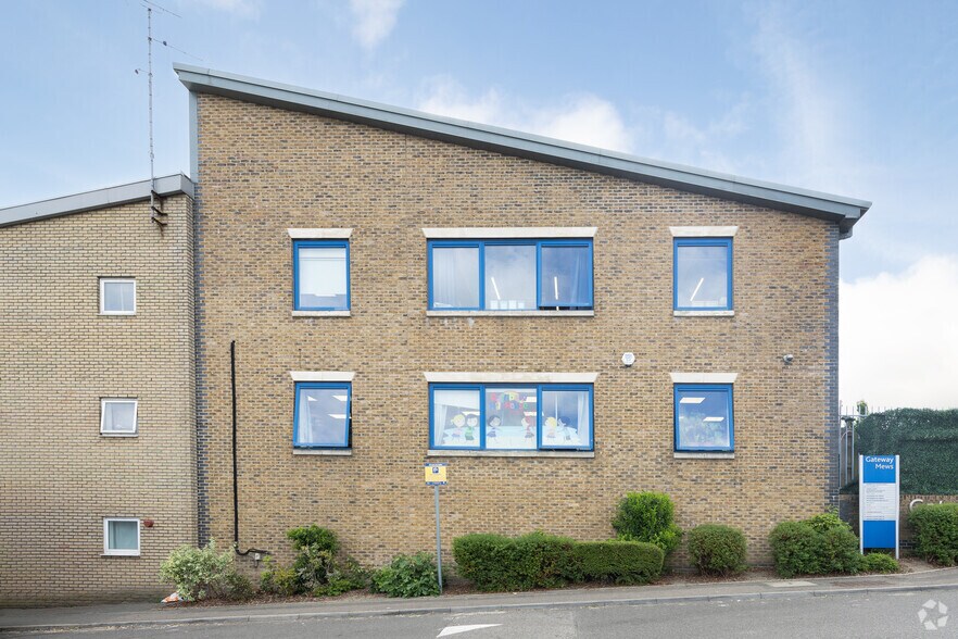 Gateway Mews, Londres à vendre - Photo de l’immeuble – Image 2 sur 14