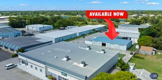 Plus de détails pour 815-849 N Cocoa Blvd, Cocoa, FL - Industriel/Logistique à louer