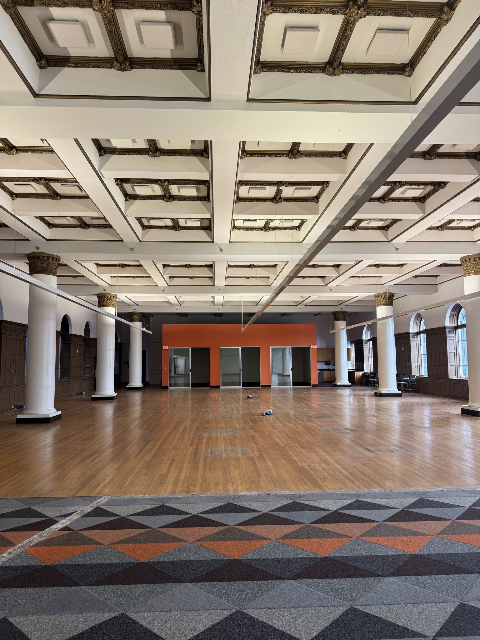 523 W 6th St, Los Angeles, CA à louer Photo intérieure– Image 1 sur 1