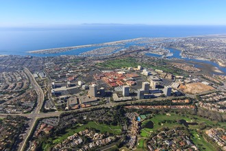 500 Newport Center Dr, Newport Beach, CA - VUE AÉRIENNE  vue de carte - Image1