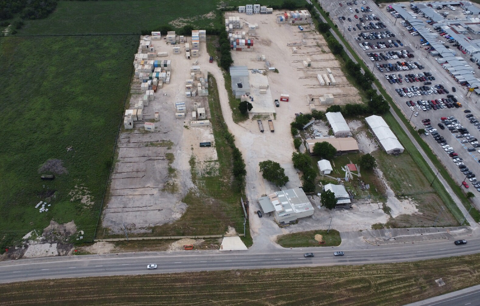18780 IH 35 N, Schertz, TX à louer Photo principale– Image 1 sur 8