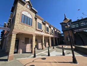 139 N Broadway, South Amboy, NJ à louer Photo de l’immeuble– Image 1 sur 8