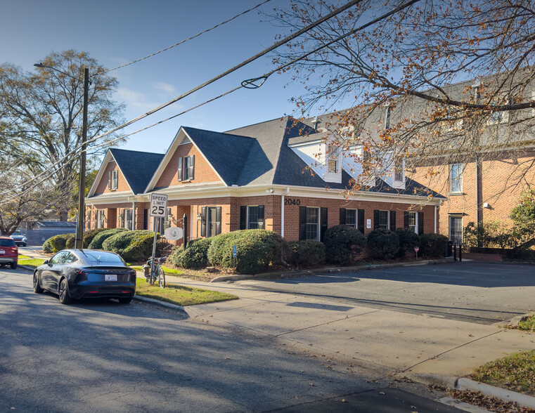 2040 Randolph Rd, Charlotte, NC à louer - Photo de l’immeuble – Image 1 sur 6