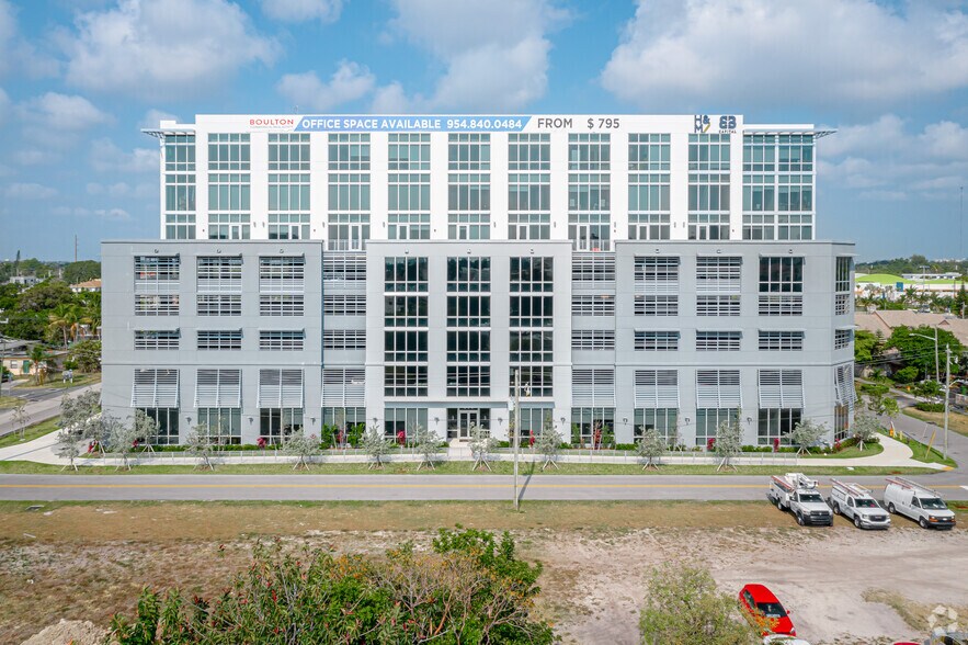 800 SE 4th Ave, Hallandale Beach, FL à vendre - Photo de l’immeuble – Image 1 sur 21