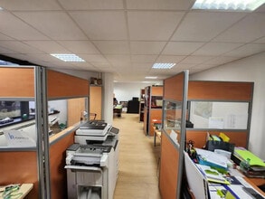 9 Avenue Du Marais, Argenteuil à louer Photo intérieure– Image 2 sur 5
