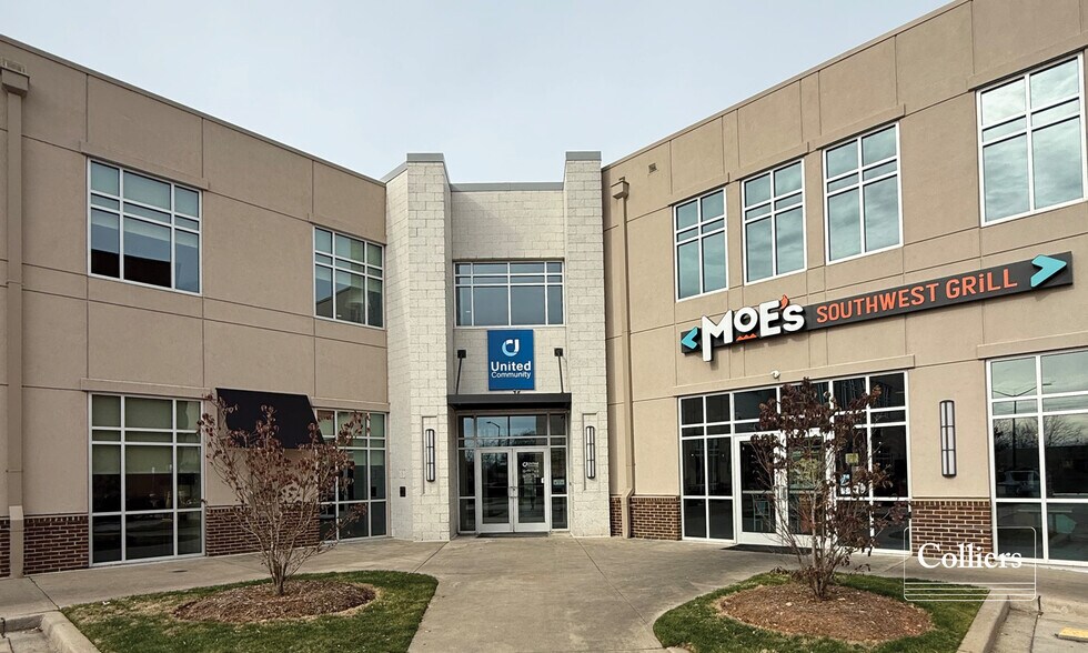 449 E Main St, Spartanburg, SC à louer - Photo de l’immeuble – Image 2 sur 4