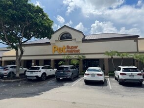 7375-7431 W Atlantic Ave, Delray Beach, FL à louer Photo intérieure– Image 2 sur 10