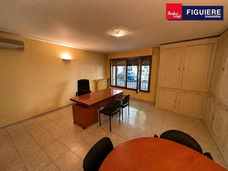 8 Avenue Malherbes, Aix-en-Provence à louer - Photo de l’immeuble – Image 2 sur 7