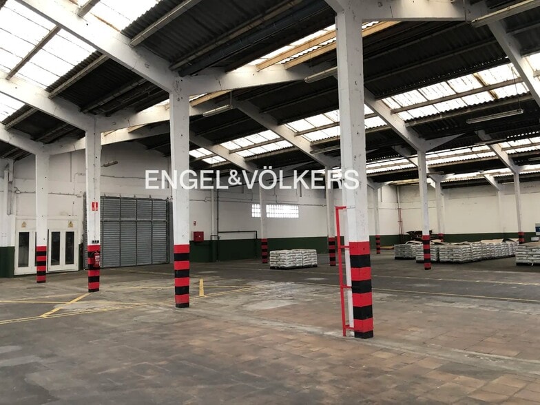 Industriel/Logistique dans Rubí, Barcelona à vendre - Photo intérieure – Image 3 sur 8