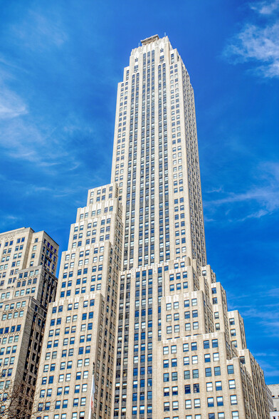 500 Fifth Ave, New York, NY à louer - Photo de l’immeuble – Image 2 sur 14