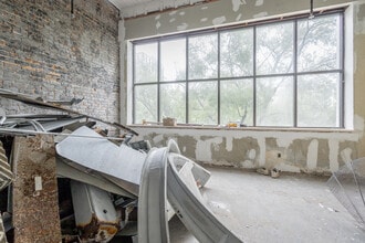 817 Broad St, Chattanooga, TN à louer Photo intérieure– Image 2 sur 12