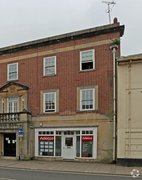 29 Bridge St, Andover à louer - Photo principale – Image 1 sur 2