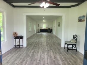 802 E Broad St, Forney, TX à vendre Photo intérieure– Image 2 sur 4