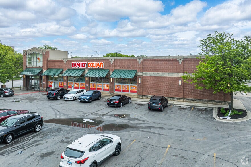 7544 S Stony Island Ave, Chicago, IL à vendre - Photo de l’immeuble – Image 2 sur 4
