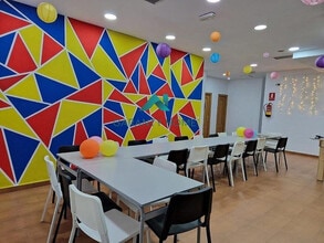 Local commercial dans Parla, Madrid à louer Photo intérieure– Image 2 sur 5