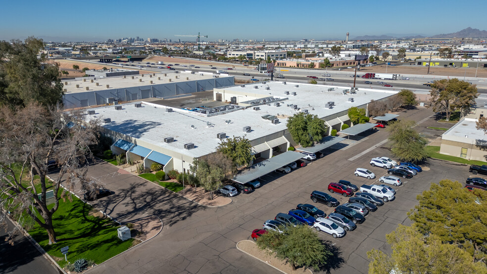 4114 E Wood St, Phoenix, AZ à vendre - Photo de l’immeuble – Image 2 sur 11
