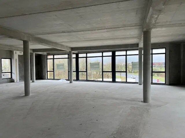 Bureau dans Guipavas à louer - Photo de l’immeuble – Image 1 sur 7