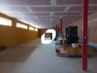 Plus de détails pour Local commercial à louer