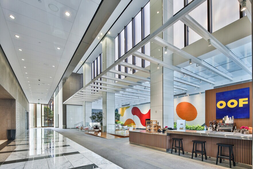 707 Wilshire Blvd, Los Angeles, CA à louer - Hall d’entrée – Image 3 sur 7