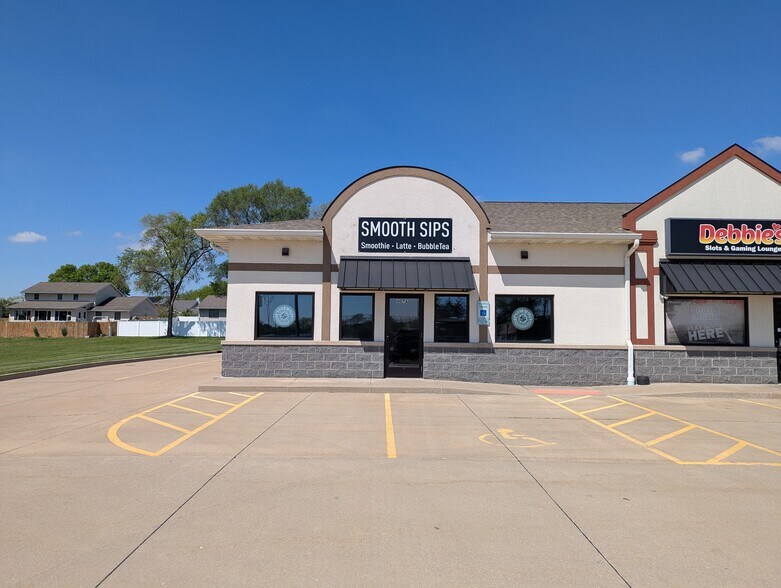 407 S 4th St, Dunlap, IL à vendre - Photo de l’immeuble – Image 3 sur 15