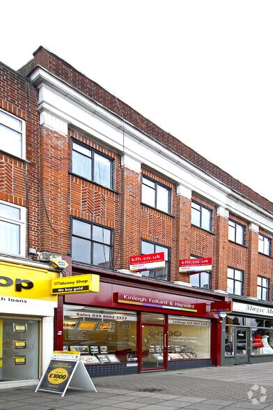 83 Chase Side, Londres à louer - Photo de l’immeuble – Image 3 sur 3