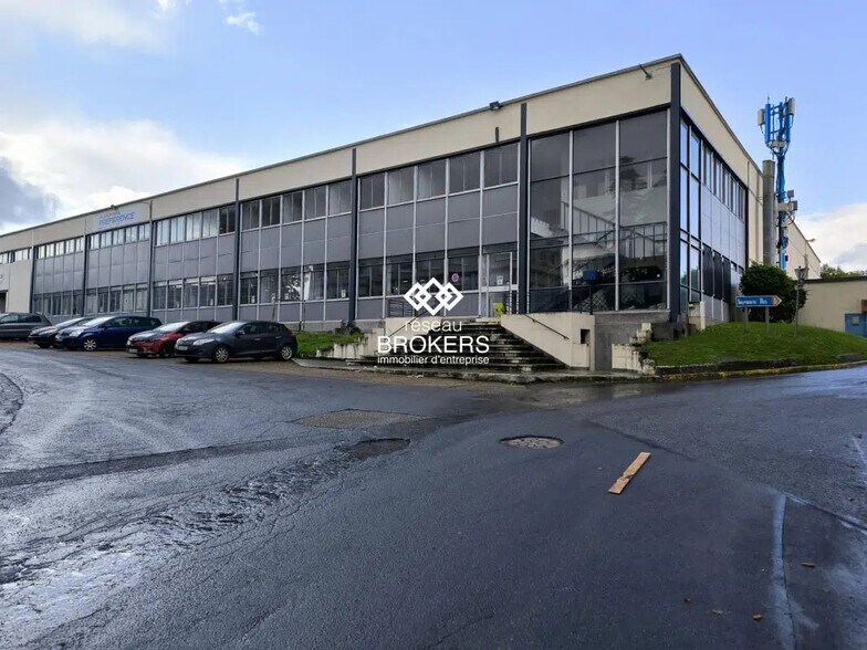 Industriel/Logistique dans Villebon-sur-Yvette à louer - Photo de l’immeuble – Image 2 sur 5
