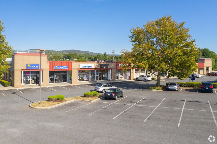 1448 W Patrick St, Frederick, MD à louer - Photo de l’immeuble – Image 3 sur 6