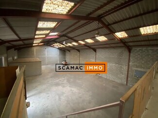 Plus de détails pour Industriel/Logistique à louer