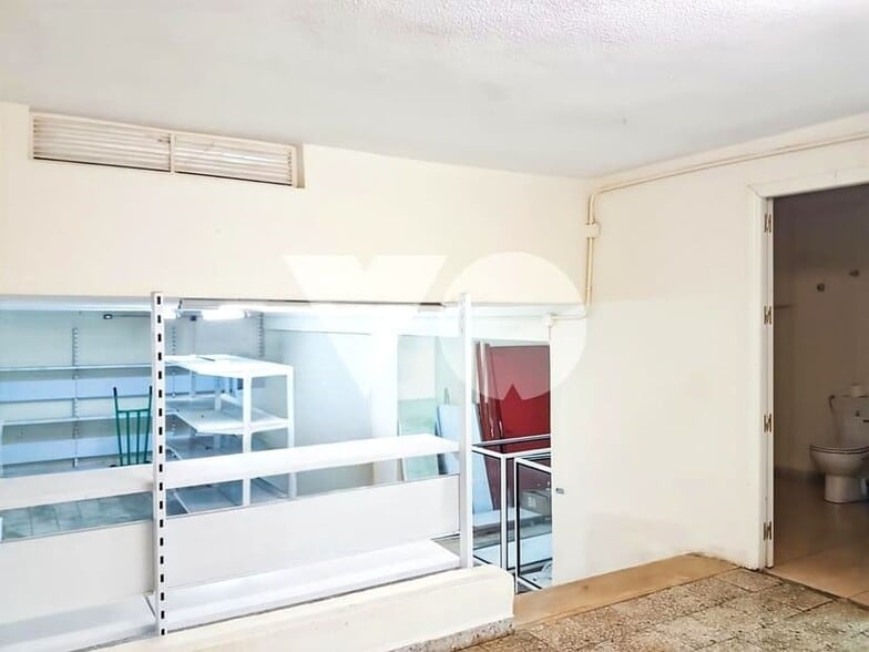 Immeuble residentiel dans Madrid, Madrid à vendre - Photo intérieure – Image 3 sur 3