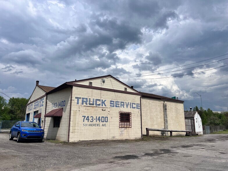 501 Andrews Ave, Youngstown, OH à vendre - Photo de l’immeuble – Image 2 sur 6