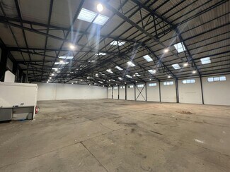 Plus de détails pour Stephenson St, Wallsend - Industriel/Logistique à louer