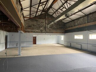 Plus de détails pour Tulloch St, Dingwall - Local commercial à louer