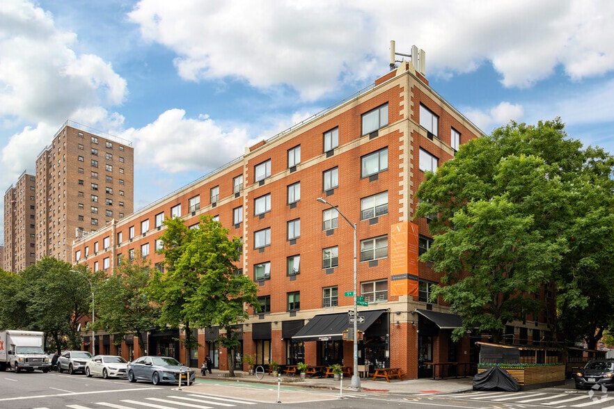 1325 Fifth Ave, New York, NY à vendre - Photo principale – Image 1 sur 7