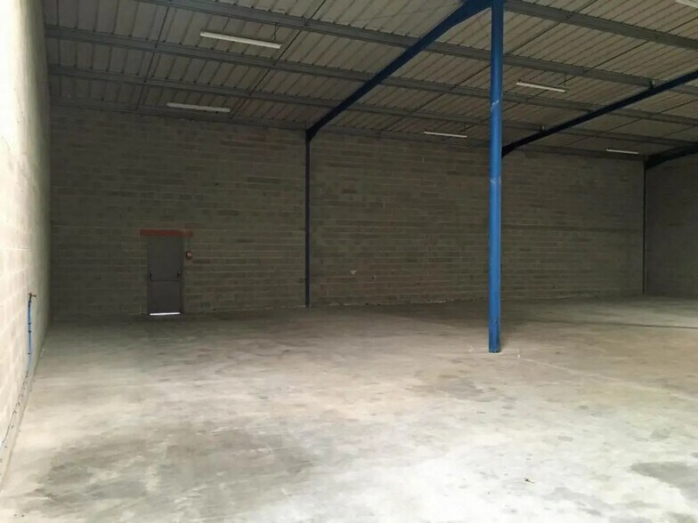 8 Avenue Du Louron, Colomiers à louer - Photo de l’immeuble – Image 3 sur 4