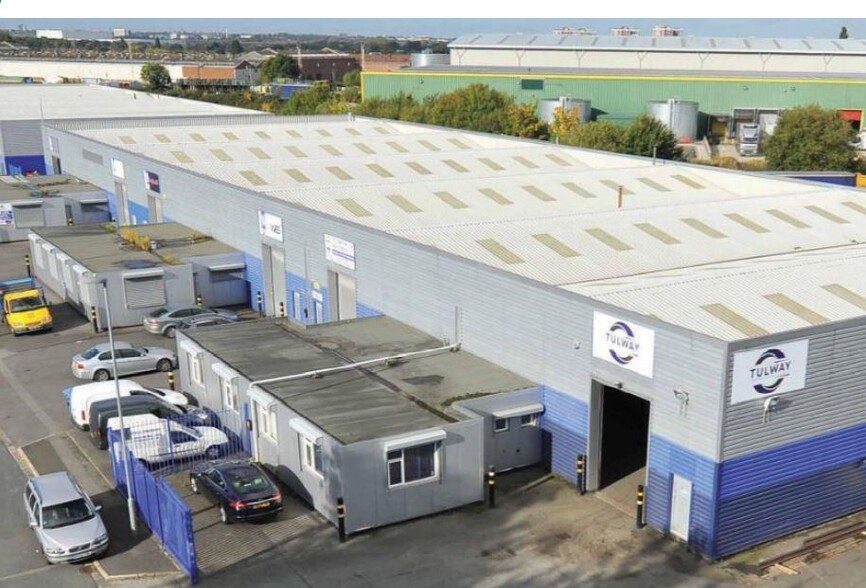 Britonwood Trading Estate, Liverpool à louer - Photo de l’immeuble – Image 2 sur 7