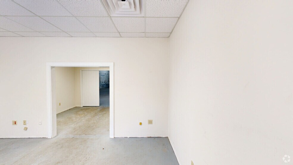 11222 St Johns Ind Pky, Jacksonville, FL à louer - Numérisation 3D Matterport – Image 3 sur 11