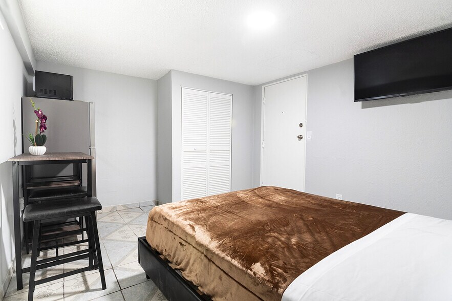 930-932 Fraser Ave, Los Angeles, CA à vendre - Photo de l’immeuble – Image 3 sur 122