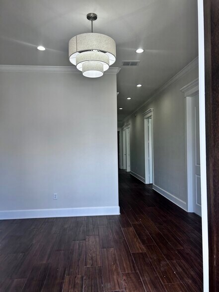 7228 Crosswater Ave, Tyler, TX à louer - Photo intérieure – Image 2 sur 9