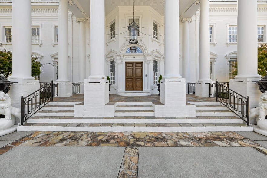 3687 Briarcliff Rd NE, Atlanta, GA à vendre - Photo de l’immeuble – Image 3 sur 52