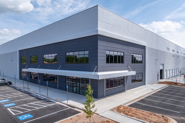 Plus de détails pour 1365 E Hightower Trl, Social Circle, GA - Industriel/Logistique à louer