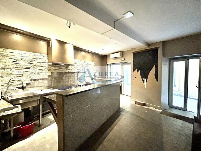 Local commercial dans Nice à vendre - Photo de l’immeuble – Image 1 sur 10