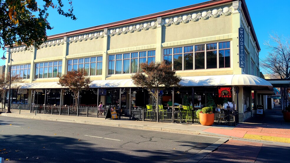 240 Main St, Chico, CA à louer - Photo de l’immeuble – Image 1 sur 4