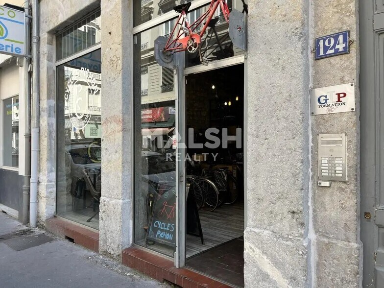 Local commercial dans Lyon à louer - Photo de l’immeuble – Image 3 sur 3