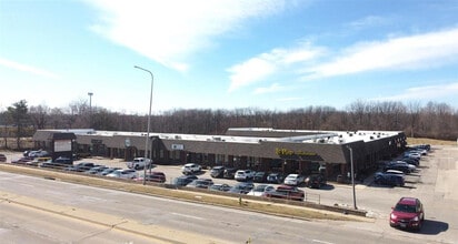 7501 N University St, Peoria, IL à louer Photo intérieure– Image 1 sur 6